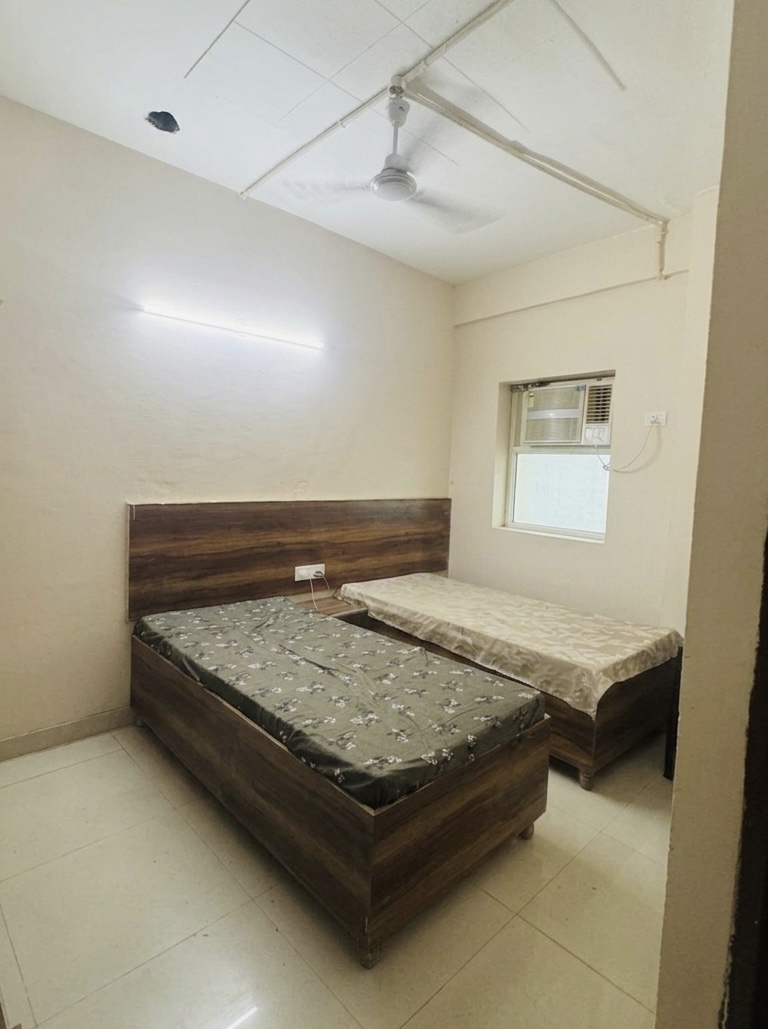 Mannat Hostel - Best boy's Hostel in Greater Noida - Mannat Hostel - Best boy's Hostel in Greater Noida Plot No.75, Nimoli, Knowledge Park III, Greater Noida, Gujarpur, Uttar Pradesh 201310, India