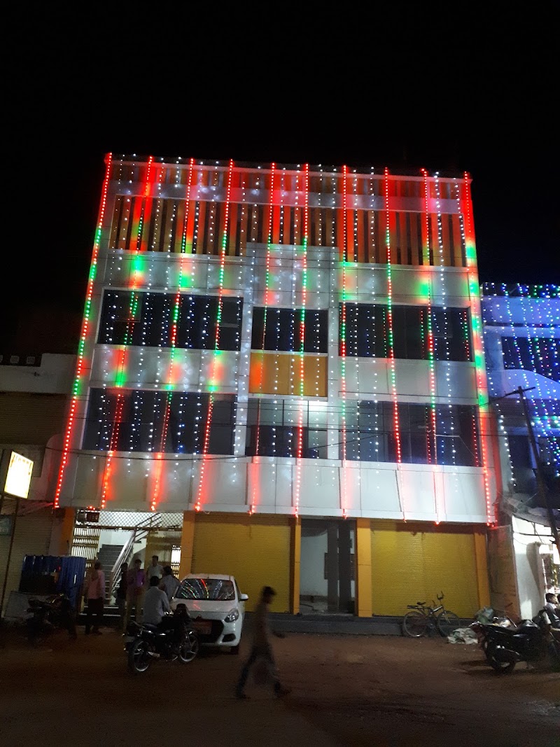 Hotel Radhika