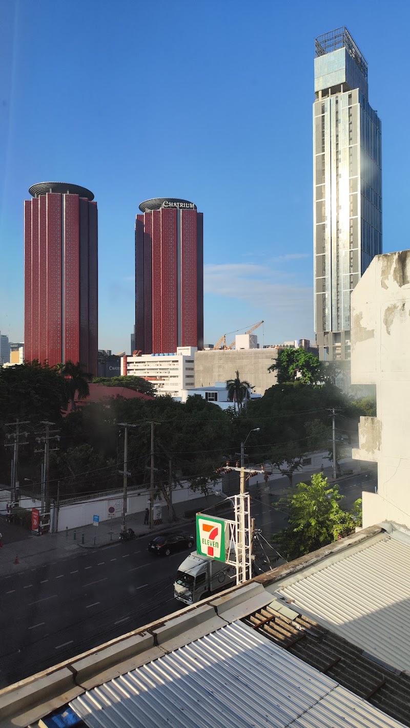 Leela Orchid Hotel