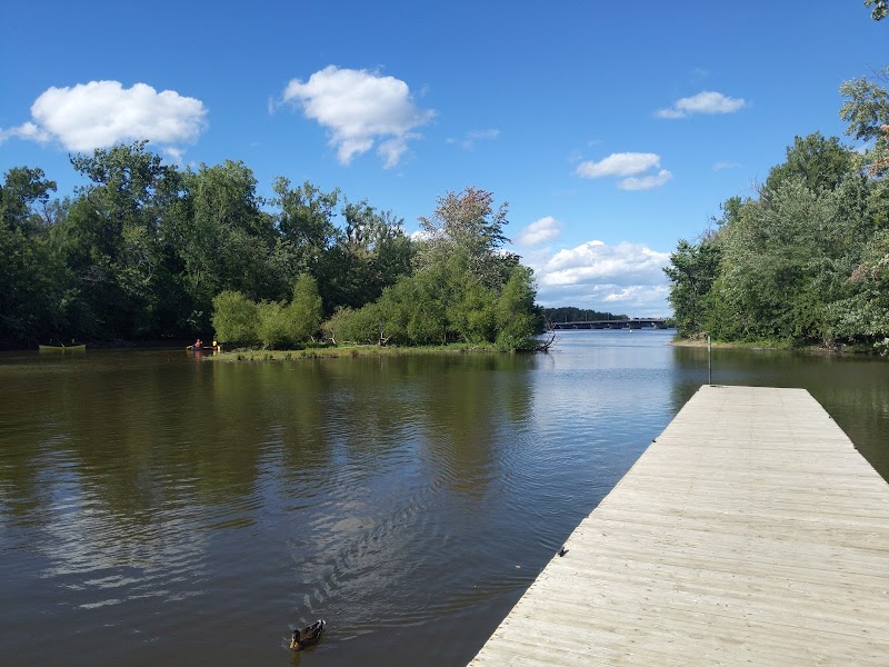 Parc de la Rivière-des-Mille-Îles - Parc de la Rivière-des-Mille-Îles 345 Bd Sainte-Rose, Laval, QC H7L 1M7, Canada