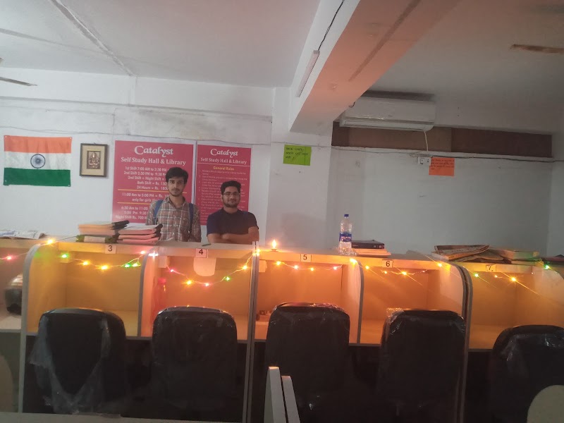 Catalyst Self Study Hall & Library - Catalyst Self Study Hall & Library, 72J3+9HC Ravidas Gate , Beside Lanka Thana, BHU - Lanka Rd, Dumraon Colony, Varanasi, Uttar Pradesh 221005, India