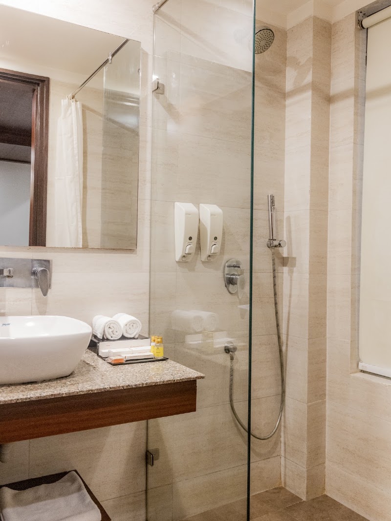 Hotel Ascent Biz - Hotel Ascent Biz Plot No.127, Khoda Road, opposite Barclays, Industrial Area, Sector 62, Noida, Uttar Pradesh 201309, India