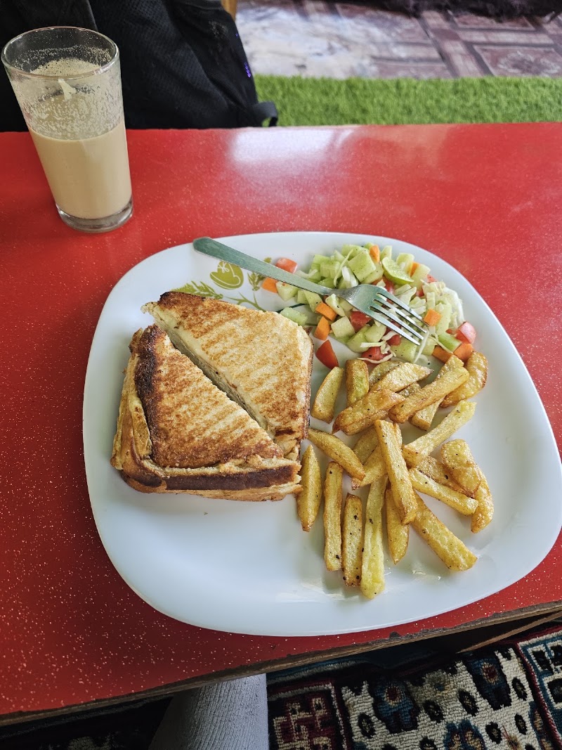 GERMAN BAKERY - GERMAN BAKERY, XCWR+63C, Pulga, Sosan, Himachal Pradesh 175105, India