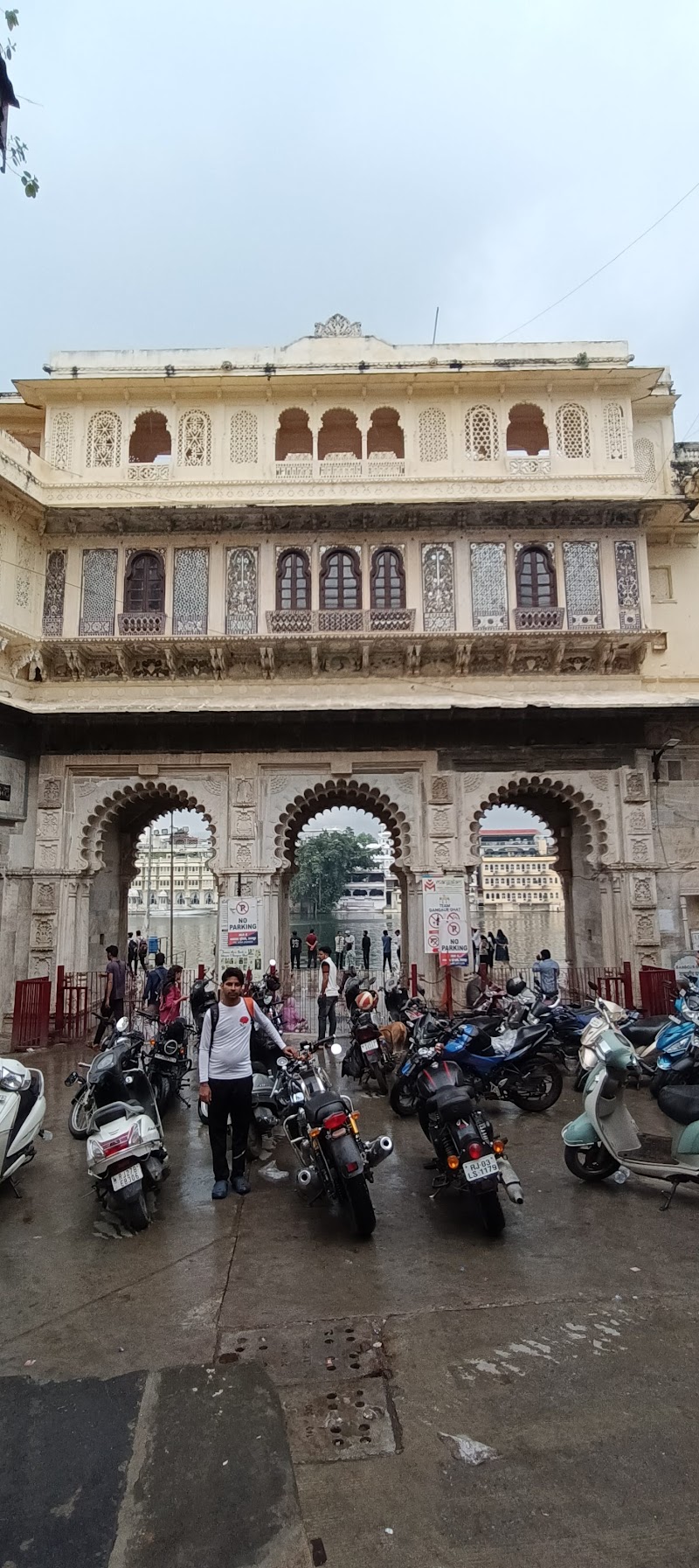 Udai Haveli Guest House - Udai Haveli Guest House ganesh gati, udai haveli paying guest house, 40, Gadiya Devra Marg, Old City, Udaipur, Rajasthan 313004, India