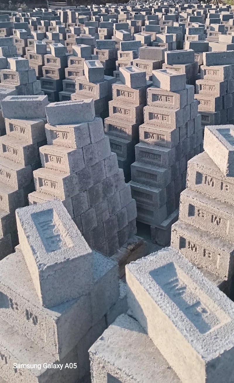 M/S Manish Fly Ash Bricks - M/S Manish Fly Ash Bricks, Village-Khuteri ,post-Sikosa, near Tanndula River, Tehsil, Arjunda, Khuteri, Chhattisgarh 491222, India