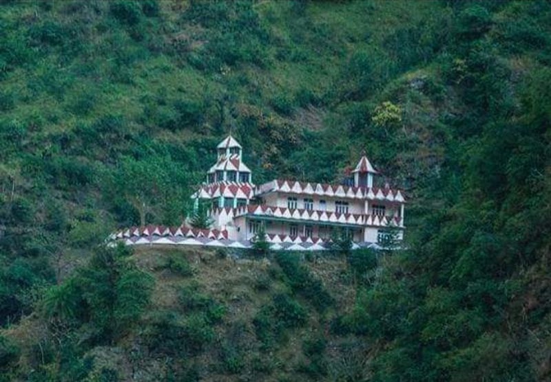 Shri Hanogi (Saraswati) Mata Temple - Shri Hanogi (Saraswati) Mata Temple M4RH+JP4, NH 21, Kun, Himachal Pradesh 175124, India