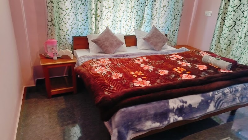 Sunset Point - 2 - Sunset Point - 2, 2PM8+V7Q, Bir Colony, Chaugan, Himachal Pradesh 176077, India