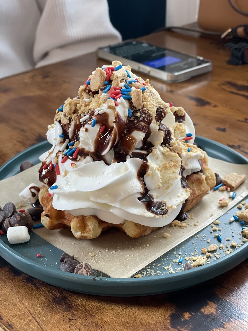 Marty's Corner Cafe & Deli - Marty's Corner Cafe & Deli, 176 Jackson Rd, Devens, MA 01434, USA