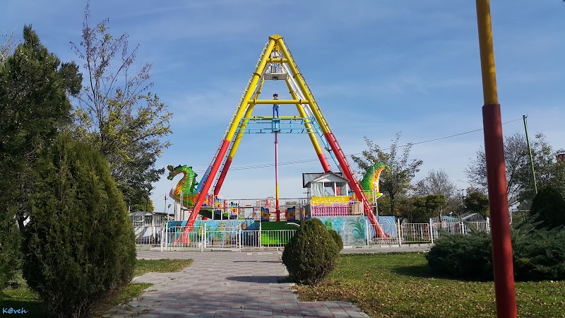 Shorabil amusement park - Shorabil amusement park, 67CM+3P6, Ardabil, Ardabil Province, Iran