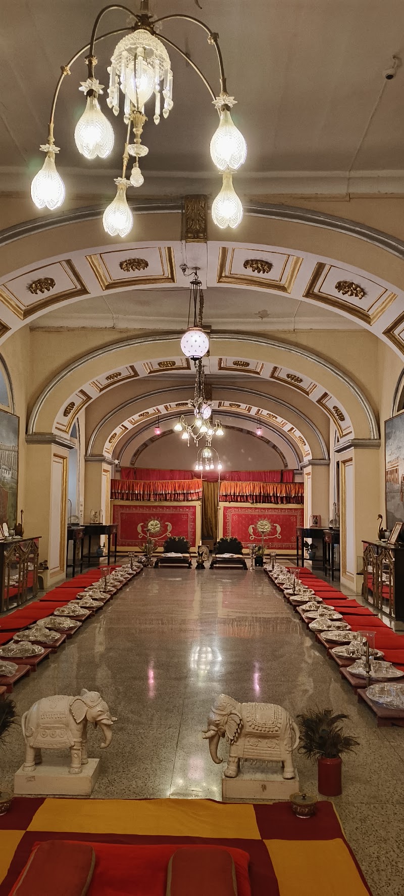 Jai Vilas Palace - Jai Vilas Palace 6549+48Q Jai Vilas Palace, Lashkar, Gwalior, Madhya Pradesh 474009, India