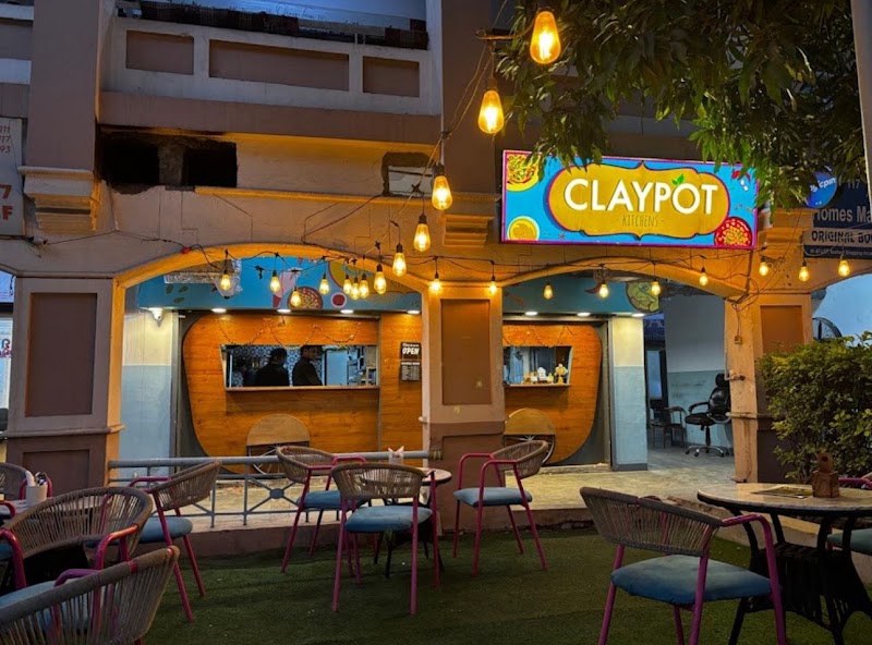 Claypot Kitchens - Claypot Kitchens SCO-23, Housing Board Shopping Complex, opposite Maruti Vihar Exit Gate Road, near Mehrauli-Gurgaon Road, Saraswati Vihar, Chakkarpur, Gurugram, Haryana 122002, India