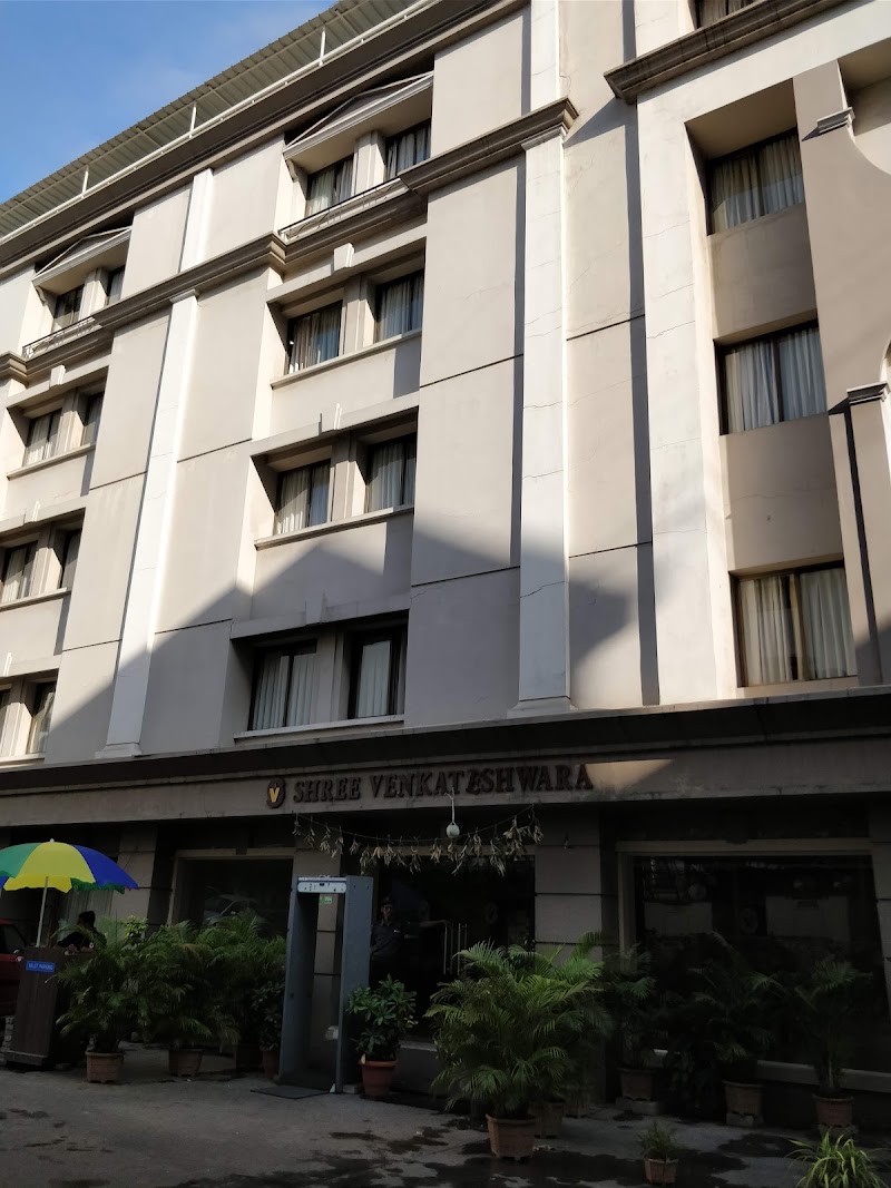 Hotel Shree Venkateshwara - Hotel Shree Venkateshwara, 6-1-74,LAKDIKAPUL METRO STATION NEAR, PILLAR NO:1209, Ambedkar Colony, Lakdikapul, Hyderabad, Telangana 500004, India