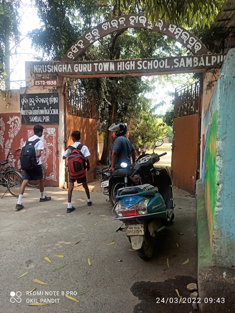 Nrusingha Guru Town High School - Nrusingha Guru Town High School, FX8C+2QG, Gole Bazar, Dalaipara, Sambalpur, Odisha 768001, India