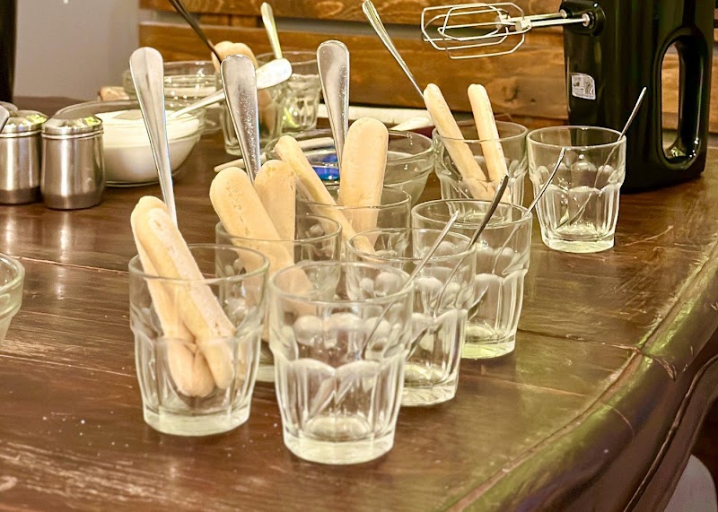 Tiramisu and Pasta Class - Tiramisu and Pasta Class, Via Sforza Pallavicini, 12/16, 00193 Roma RM, Italy