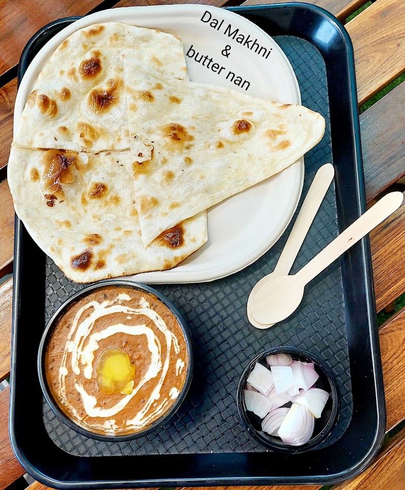 Sadak Chaap - Sadak Chaap Shop no.4/1, Seksaria Chawl, opposite Ghanshyamdas Saraf College, Malad, Pawan Baug, Liliya Nagar, Malad West, Mumbai, Maharashtra 400064, India