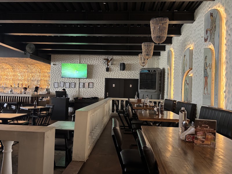 SOMRAS BAR & KITCHEN