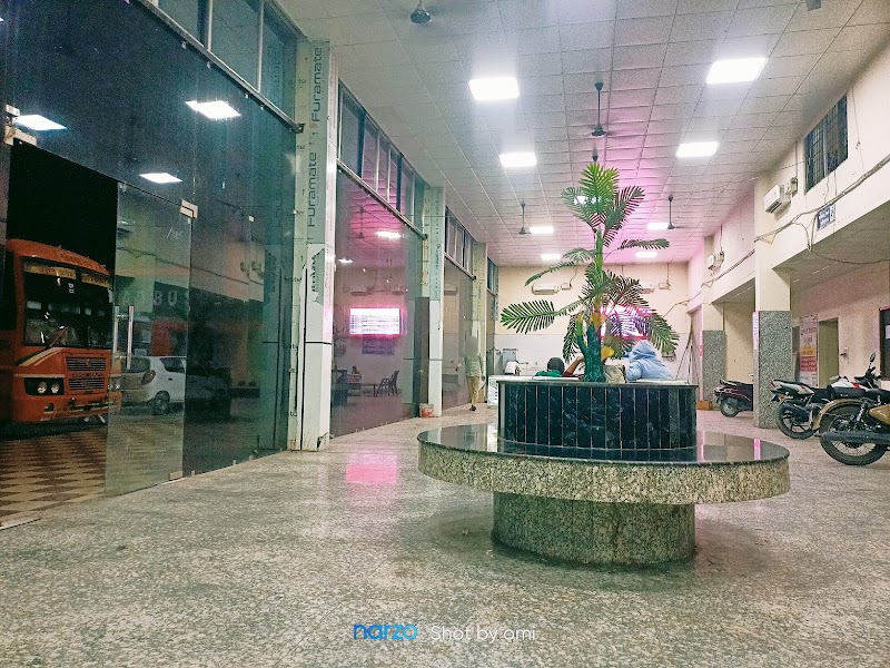 Roadways bus stand Najibabad - Roadways bus stand Najibabad, J83P+V3F, Wahid Nagar, Shakoor Nagar, Najibabad, Harsuwara Ahatmali, Uttar Pradesh 246763, India