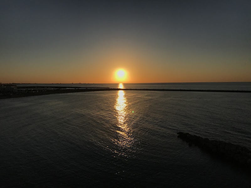 Ras Al Khaimah Mouzs Beach and Breakwater - Ras Al Khaimah Mouzs Beach and Breakwater, QWC9+475 - Ras Al Khaimah - United Arab Emirates