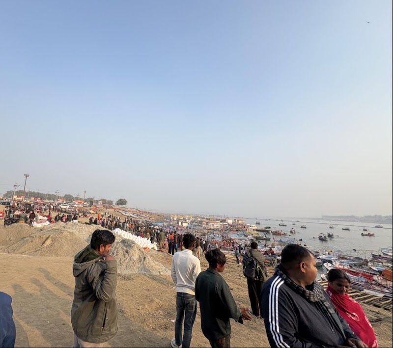 Triveni Sangam - Triveni Sangam, CVHP+38R, Prayagraj, Uttar Pradesh 211002, India