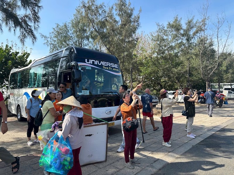 Thuê Xe Limousine Xe Du Lịch Saigon VIP Service - Thuê Xe Limousine Xe Du Lịch Saigon VIP Service, 40/3 Đ. 160, Tăng Nhơn Phú, Hồ Chí Minh 700000, Vietnam