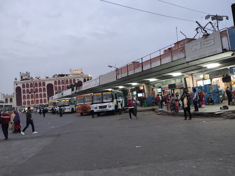 Sindhi Camp Bus Station Jaipur - Sindhi Camp Bus Station Jaipur WRF2+M8F, Kanti Nagar, Sindhi Camp, Jaipur, Rajasthan 302006, India