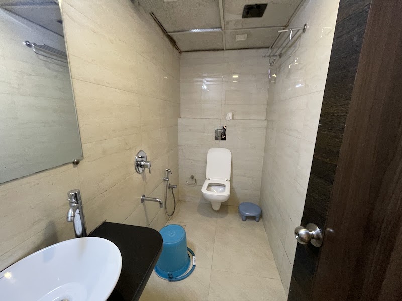 THE BEST HOTEL MUMBAI - THE BEST HOTEL MUMBAI Twin Arcade, A Wing, Military Rd, above Unity Finance Bank, Sankasth Pada Welfare Society, Marol, Andheri East, Mumbai, Maharashtra 400059, India