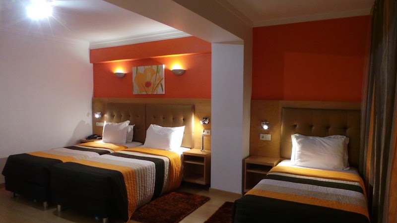Dom João Glamour Hotel - Dom João Glamour Hotel, R. José Estêvão 43, 1150-200 Lisboa, Portugal