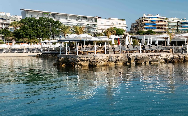 ROYAL BEACH - plage privée de l'hôtel Royal Antibes
