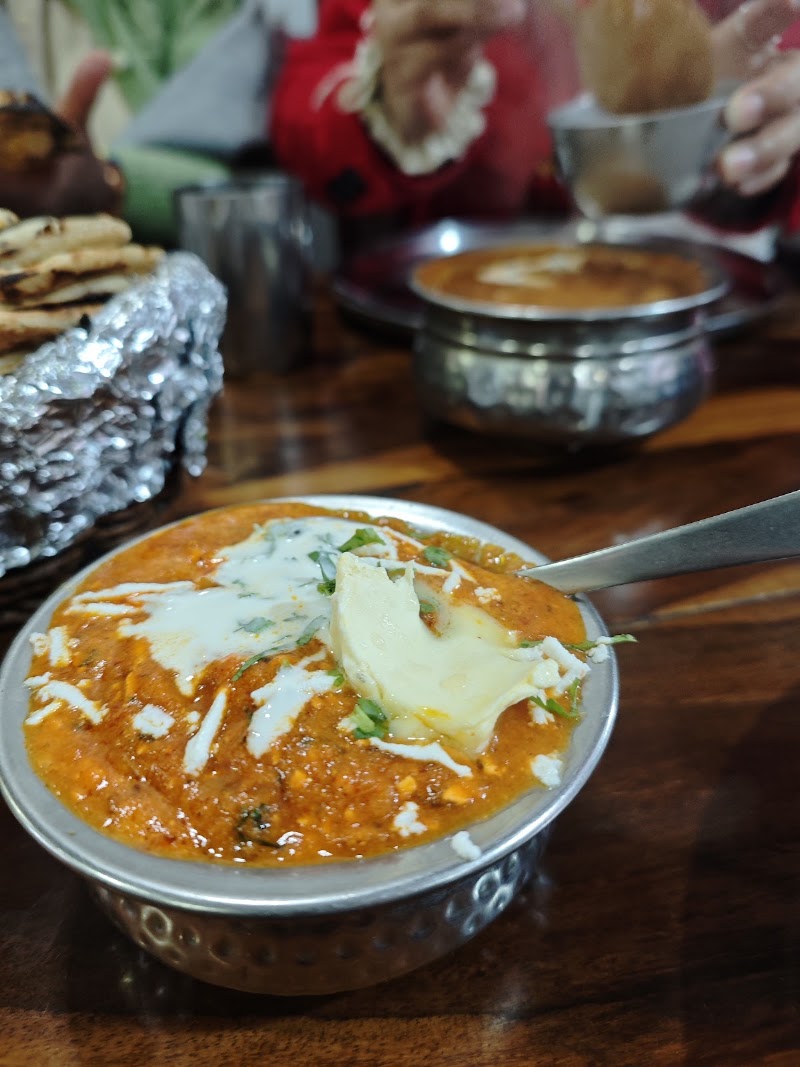 Apni Rasoi - Apni Rasoi Opp U16/20, shop no 5, 6, EWS MARKET, DLF Phase 3, Sector 24, Gurugram, Haryana 122002, India