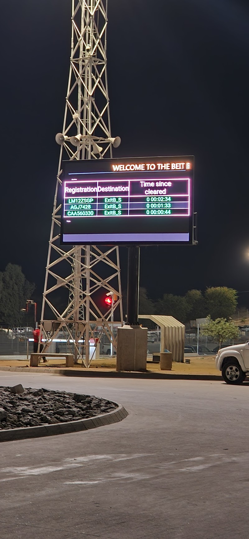 Zimbabwe Beitbridge Immigration Border Post - Zimbabwe Beitbridge Immigration Border Post, QXJP+PF6, Beitbridge, Zimbabwe