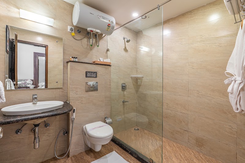 Perfectstayz Premium Seven Oaks - Perfectstayz Premium Seven Oaks Camels Back Rd, The Mall Road, Mussoorie, Uttarakhand 248179, India