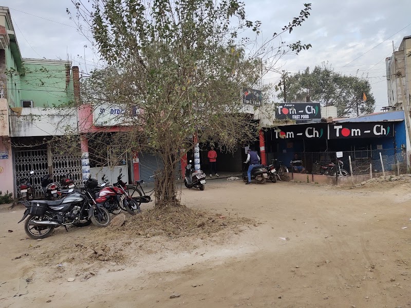 Ashish's TOM-CHI fast food - Ashish's TOM-CHI fast food, Muktanagar Padmanabhpur Road, Muktanagar, Durg, Bhilai, Chhattisgarh 491001, India