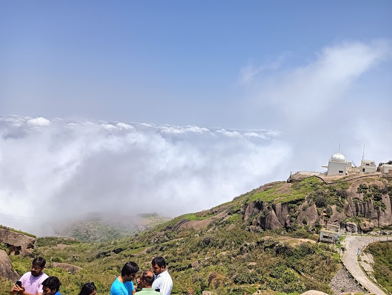 Guru Shikhar Mount Abu - Guru Shikhar Mount Abu JQXG+XR8, Uttaraj path, Uttaraj, Rajasthan 307501, India