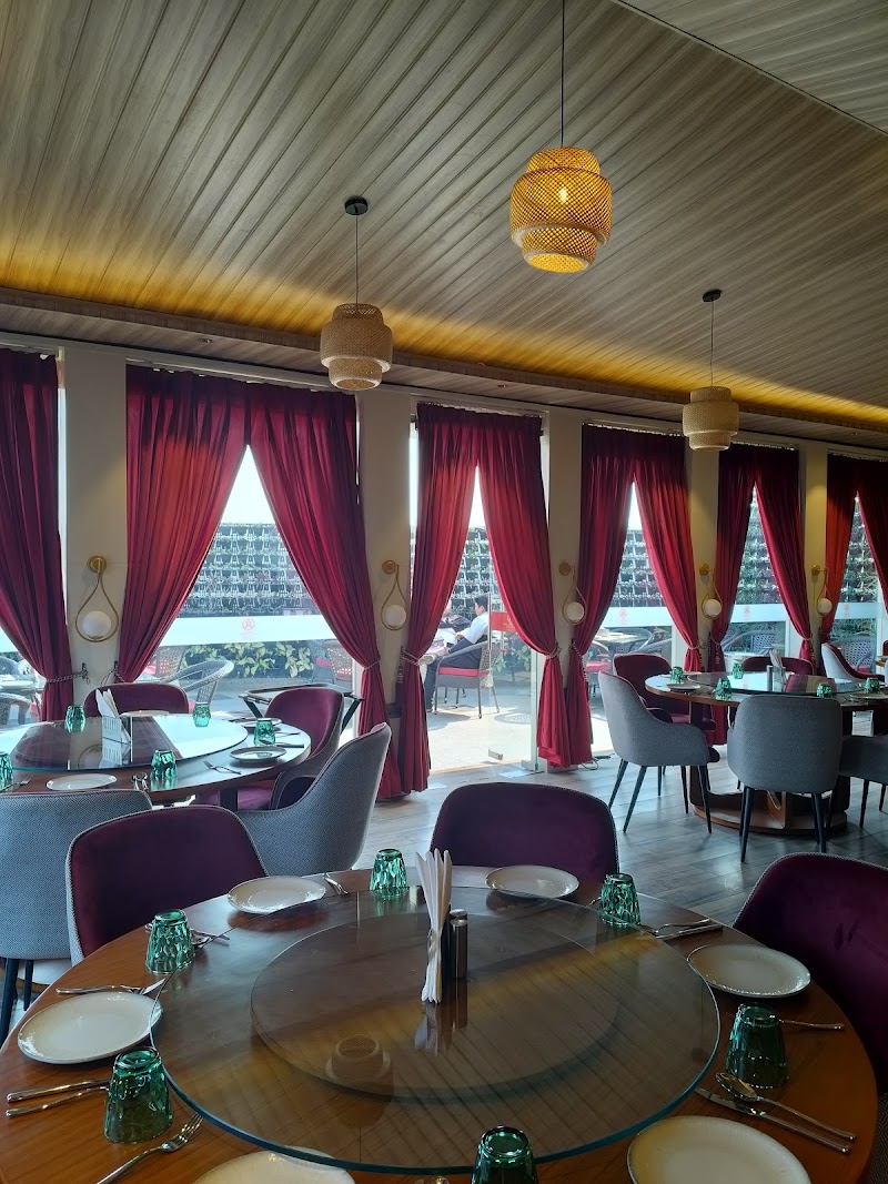 Amber Wall Restaurant