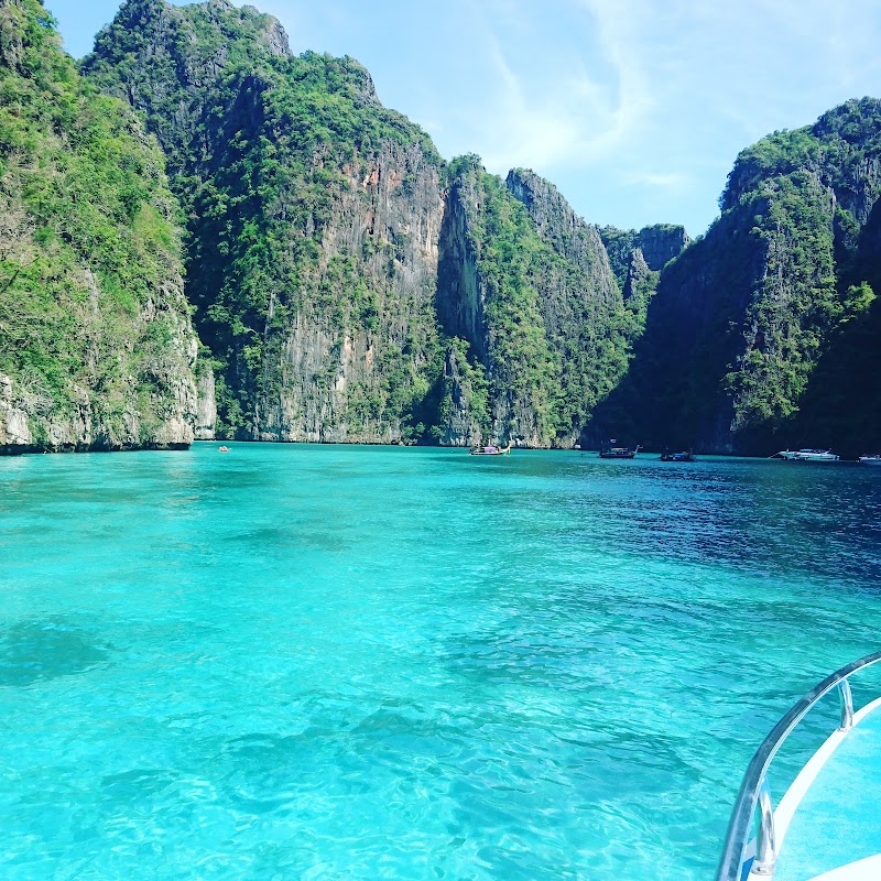 Blanco Boat Party - Blanco Boat Party Blanco Beach Bar, 267, T, ตำบล อ่าวนาง A. mung krabi, กระบี่ 81210, Thailand