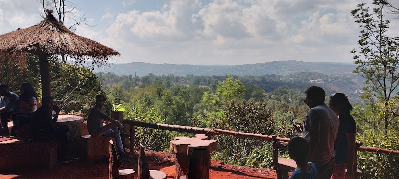 Den Dine Cafe - Den Dine Cafe WRG4+Q79, Godavali, Panchgani, Maharashtra 412805, India