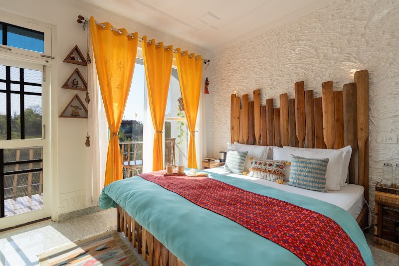 The Himaal, Bir | Luxury Boutique Homestay - The Himaal, Bir | Luxury Boutique Homestay Khasra No 898, VIllage & Post Office, 672 Mohal, Suja, Bir, Himachal Pradesh 176077, India