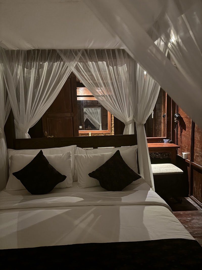 AKSMI SUITES & VILLAS - AKSMI SUITES & VILLAS, Banjar gepokan No.10, Pejeng Kelod, Kec. Tampaksiring, Kabupaten Gianyar, Bali 80552, Indonesia
