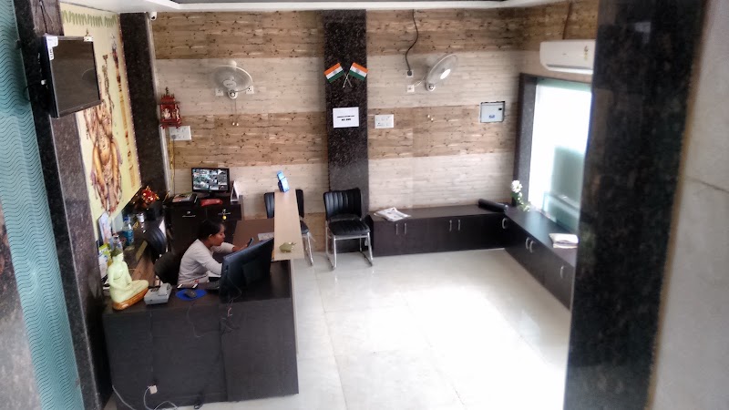 Vrinda Centre - Vrinda Centre, Opposite, Durga Mandir Rd, near Shyam talkies chowk, Budhapara, Raipur, Chhattisgarh 492001, India
