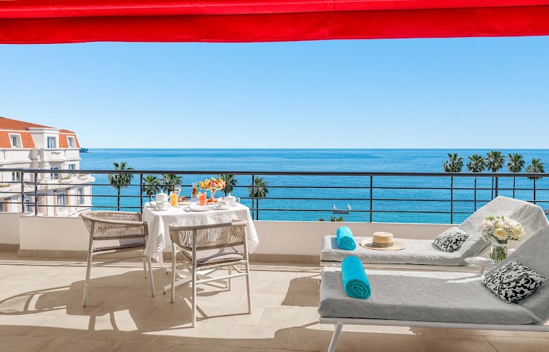 Hotel Barrière Le Majestic Cannes - Hotel Barrière Le Majestic Cannes 10 Bd de la Croisette, 06400 Cannes, France