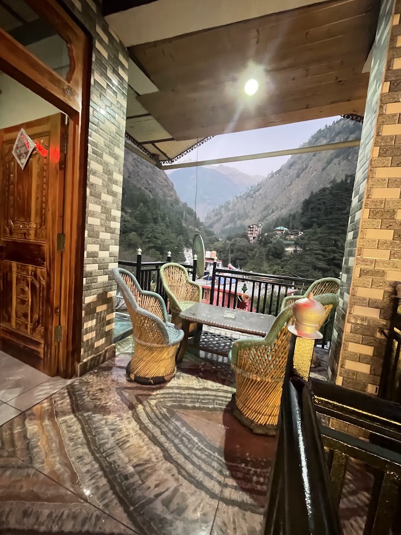 Moonlight cafe chojh - Moonlight cafe chojh, Kasol choj, near parvati river bridge, Kasol, Sosan, Himachal Pradesh 175105, India
