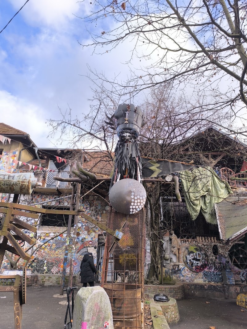 Jalla Jalla - Jalla Jalla Metelkova ulica 6, 1000 Ljubljana, Slovenia