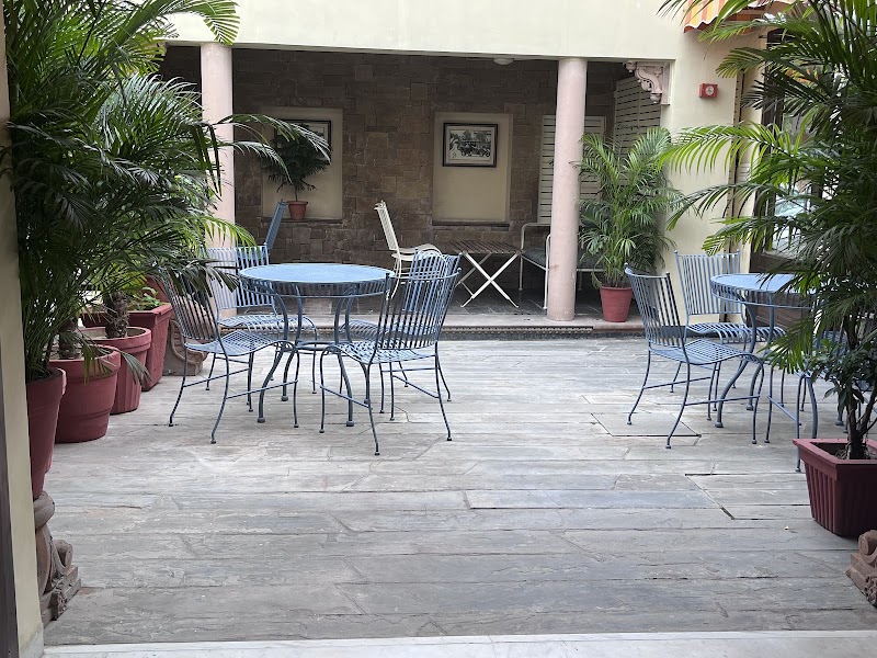 Ratnika - A Vegetarian Restaurant - Ratnika - A Vegetarian Restaurant Ratnawali - A Vegetarian Heritage Hotel, B-12, Mirza Ismail Rd, near Paanch Batti, Jayanti Market, New Colony, Jaipur, Rajasthan 302001, India