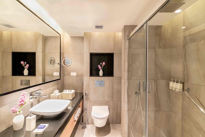 Vivanta Kochi Aluva - Vivanta Kochi Aluva Post Office, NH Main Road, Thottakkattukara, Aluva, Kerala 683108, India