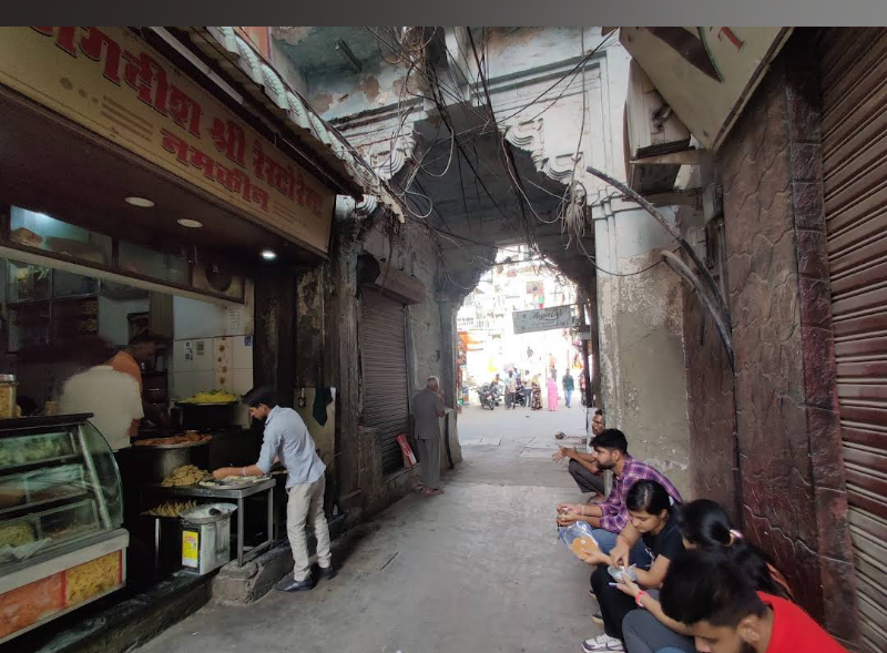 Jagdish Shree Restaurant - Namkeen - Jagdish Shree Restaurant - Namkeen 21, Surya marg, opposite Jagdish temple, Jagdish Chowk, Rao Ji Ka Hata, Udaipur, Rajasthan 313001, India