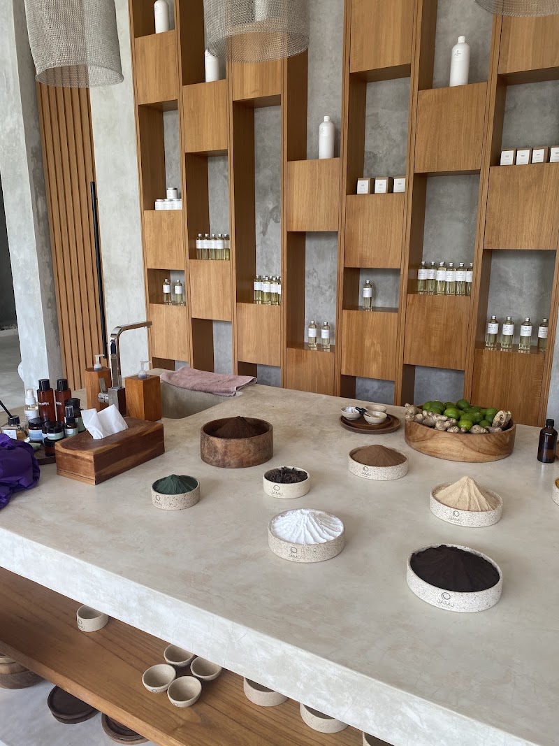 SPA & Concept Store