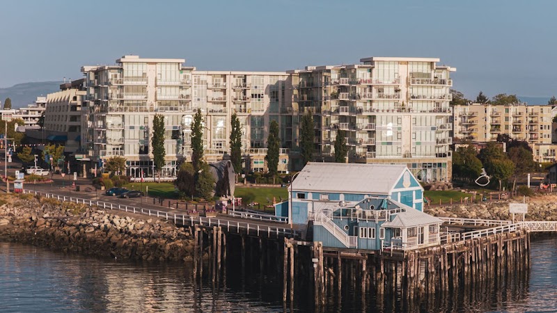 The Sidney Pier Hotel - The Sidney Pier Hotel 9805 Seaport Pl, Sidney, BC V8L 4X3, Canada