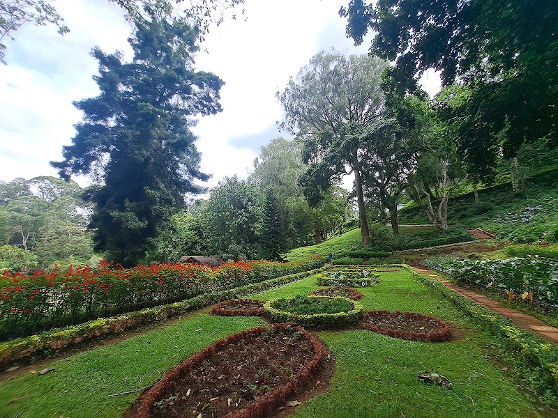 Coonoor Hill Station - Coonoor Hill Station 8QWV+2WJ, Upper Bazaar St, Kumaran Nagar, Coonoor, Tamil Nadu 643102, India