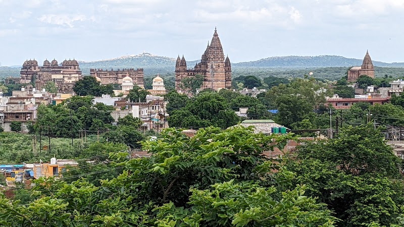 Laxmi Temple Orchha - Laxmi Temple Orchha, 9J3J+48H, MP SH 37, Orchha, Madhya Pradesh 472246, India