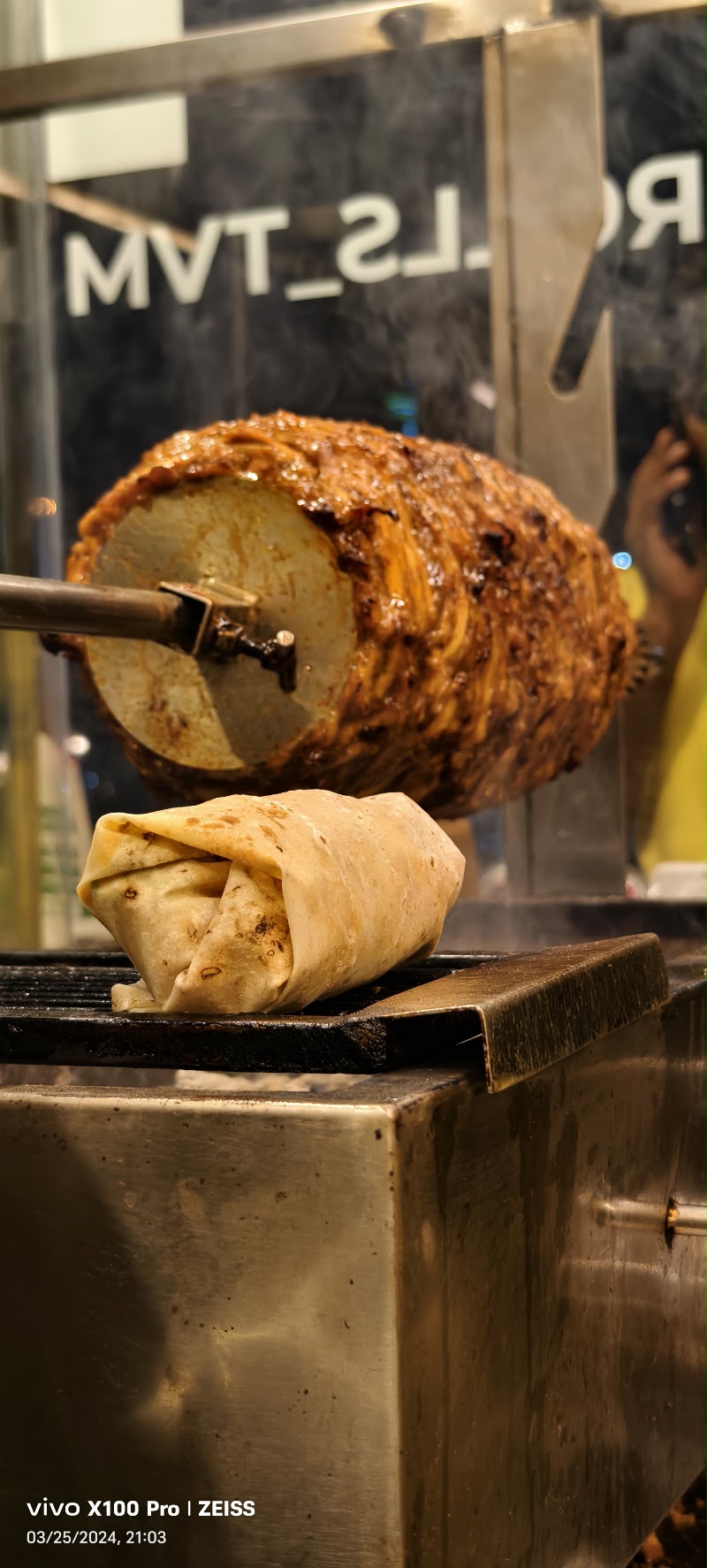 Rolls Shack Shawarma - Rolls Shack Shawarma, Vattiyoorkavu, Pandits Colony Extension, Kowdiar, Thiruvananthapuram, Keralam 695013, India